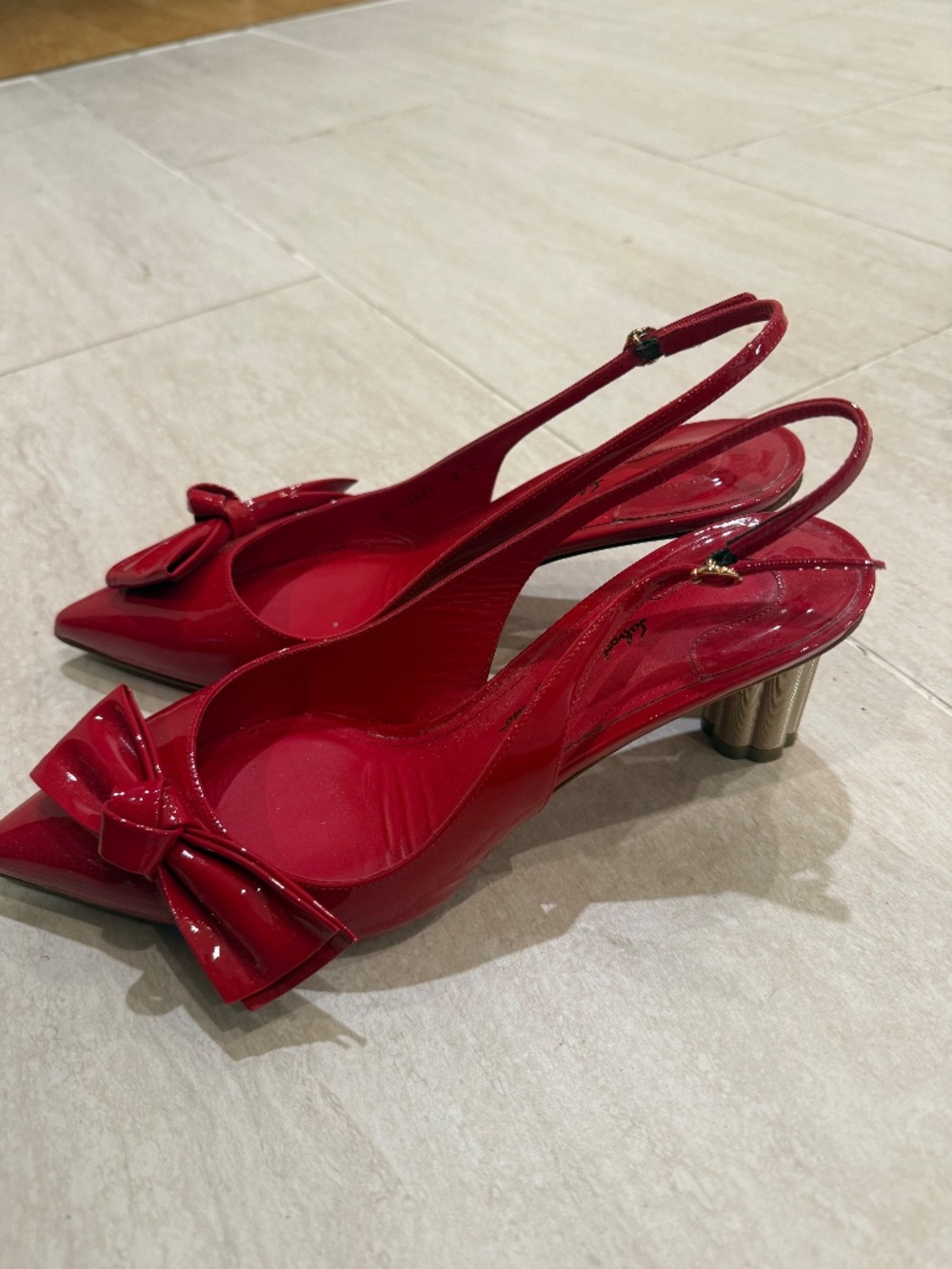 Salvatore Ferragamo Aulla 55 Slingback Pumps | Lipstick Red | Size 8C - Picture 4 of 7
